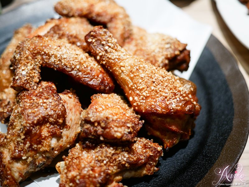 【台北美食】OvenMaru 烤頂雞。吃炸雞不怕高熱量～韓國NO.1 人氣烤雞品牌！超新奇的酥脆美味烤雞