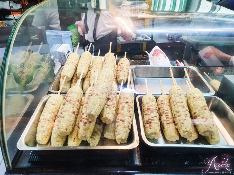 【台南美食】南都石頭燜烤玉米。電影賭神認證！我心中台南最好吃的烤玉米
