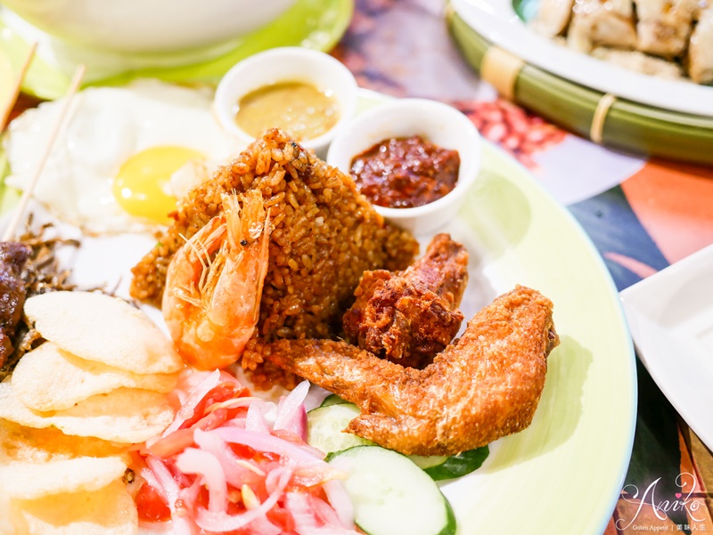 【台北美食】Mamak檔星馬料理。帶你一秒來到馬來西亞！激推~台北最濃郁的海鮮咖哩叻沙麵