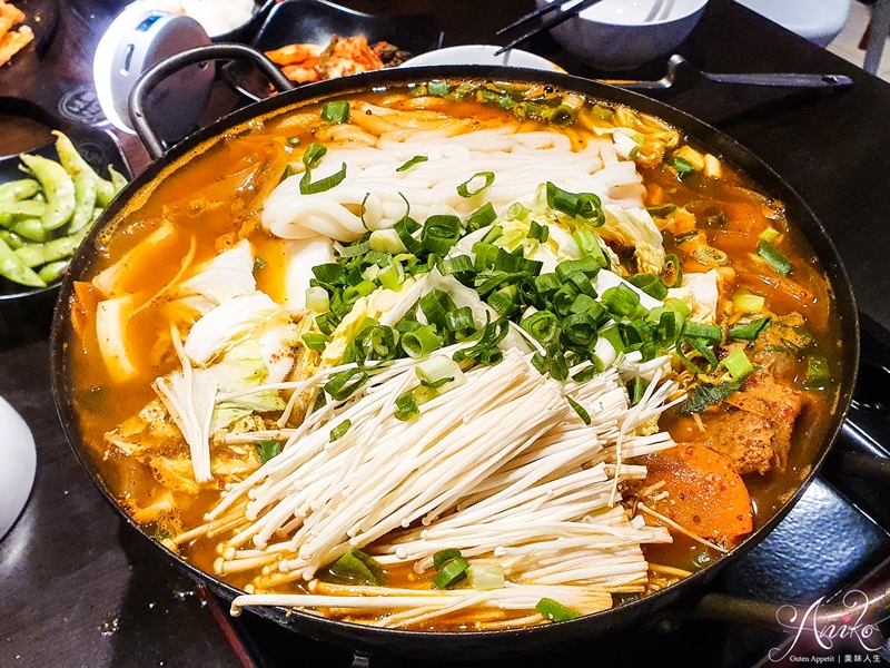 【永和美食】FUN鍋子。永和人氣韓式料理～韓國老闆經營！白飯、飲料無限自助吃到飽