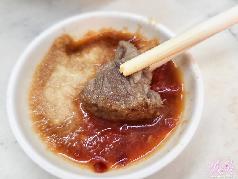 【台北美食】蕭家牛雜湯。民生社區必吃美食！傳說中台北最好吃的牛雜湯～40年老字號