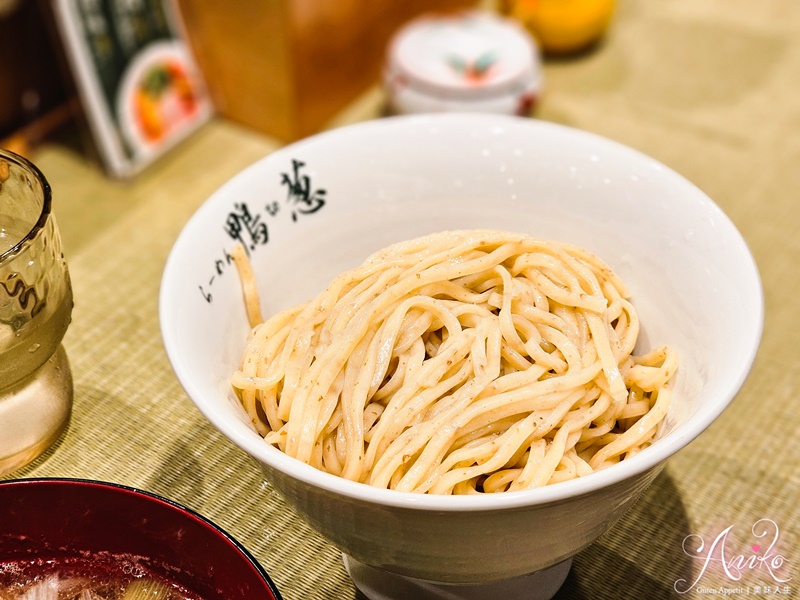 【東京美食】拉麵鴨to葱新宿店。上野排隊拉麵名店！第三家店在JR新宿站~免出站就吃得到