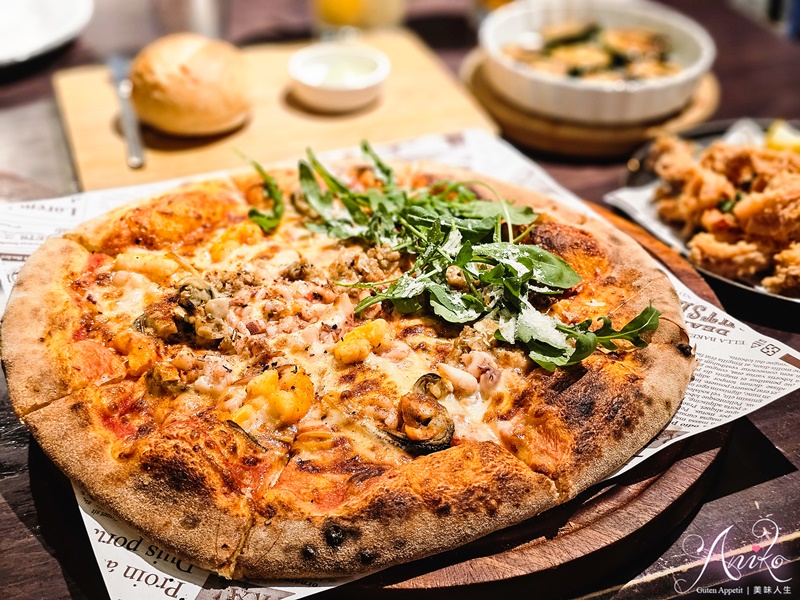 【台北美食】默爾 pasta pizza 台北誠品南西店。中山義式餐廳推薦！道地南義風味~平價好吃窯烤薄皮PIZZA