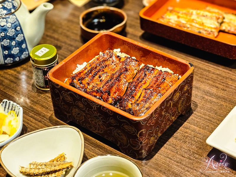 【台北美食】魚庒。米其林餐盤推薦！日本埼玉縣140年鰻魚料理老店~還有特別的白燒鰻