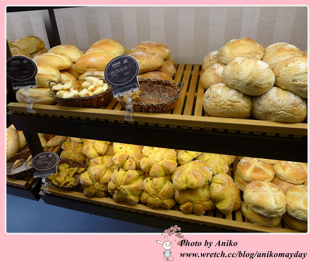 【妮。愛吃】今年度最具話題性的秒殺麵包。パン達人手感烘焙 Top Pot Bakery (南京店)