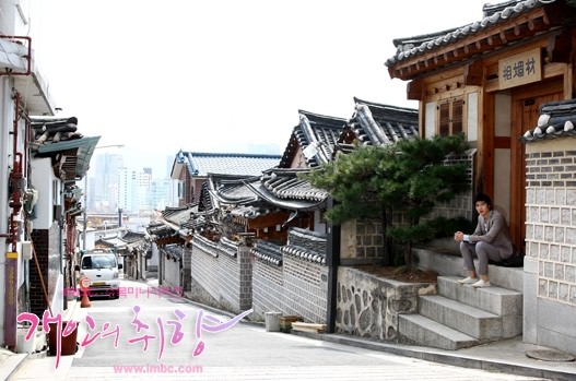 【2012夏❤首爾】5天4夜半自助行。韓迷們看過來！韓劇裡的超人氣場景。北村韓屋村