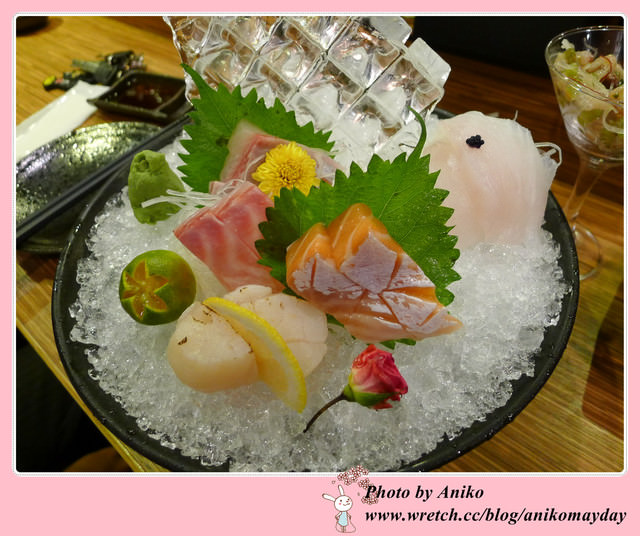 【妮❤吃】擺盤精彩又美味的生魚片。WUMY J.D.B 日式創意居酒屋